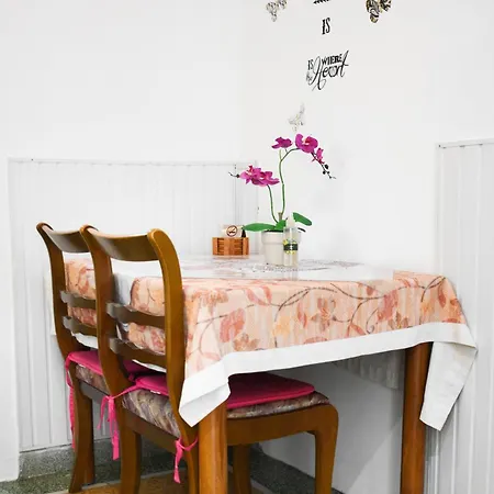 Rent House Daphne Apartament Kawala